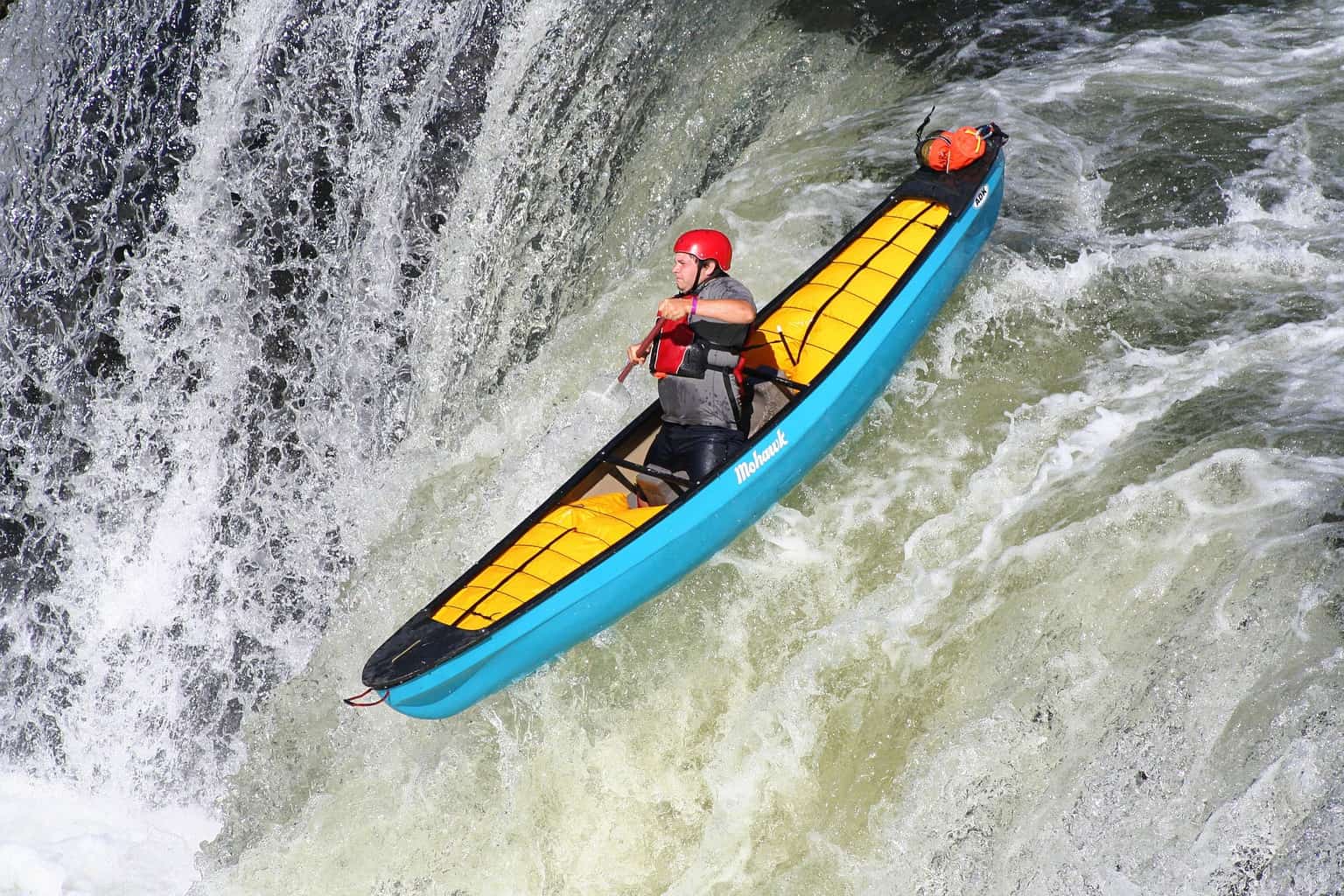 Does Kayaking Make You Seasick? (+4 Practical Tips)