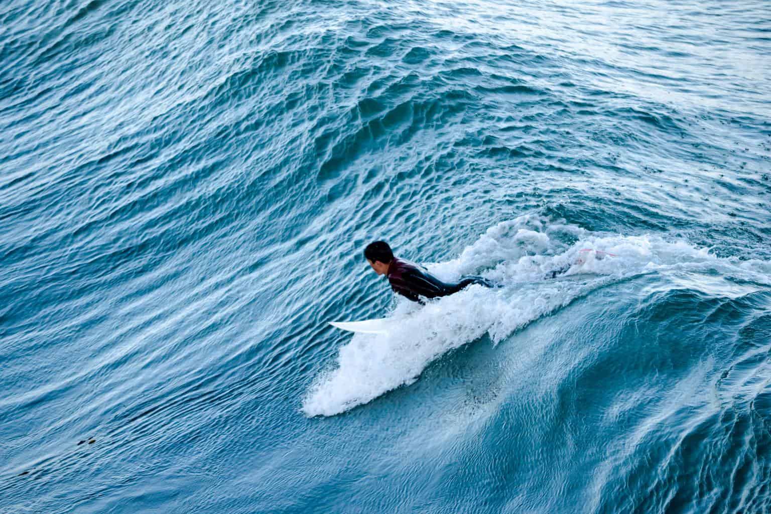 Can’t Stand up Surfing? (+ 7 Practical Tips to Master the Pop-Up)