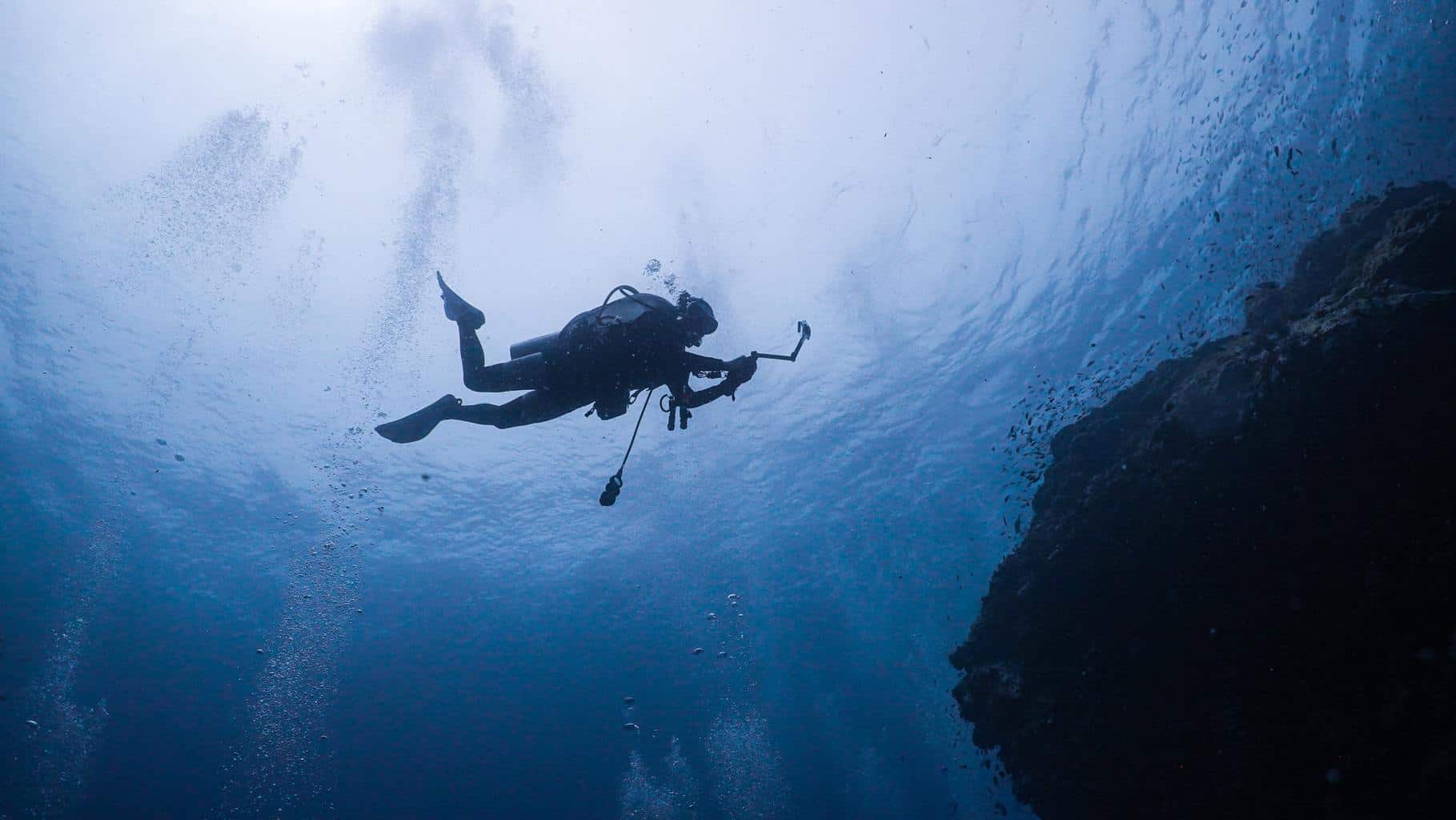 How Long Is a Safety Stop in Scuba Diving? (What You Should Know)