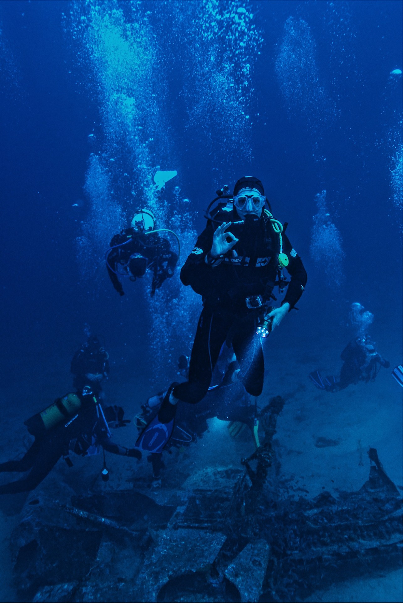 Can You Fart While Scuba Diving? (7 Interesting Facts)