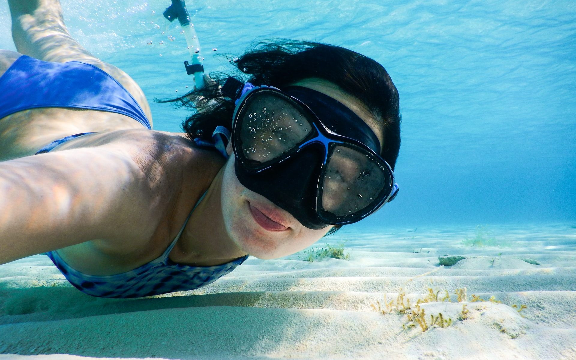 Is Snorkeling Easy? (+12 Helpful Tips for Beginners)