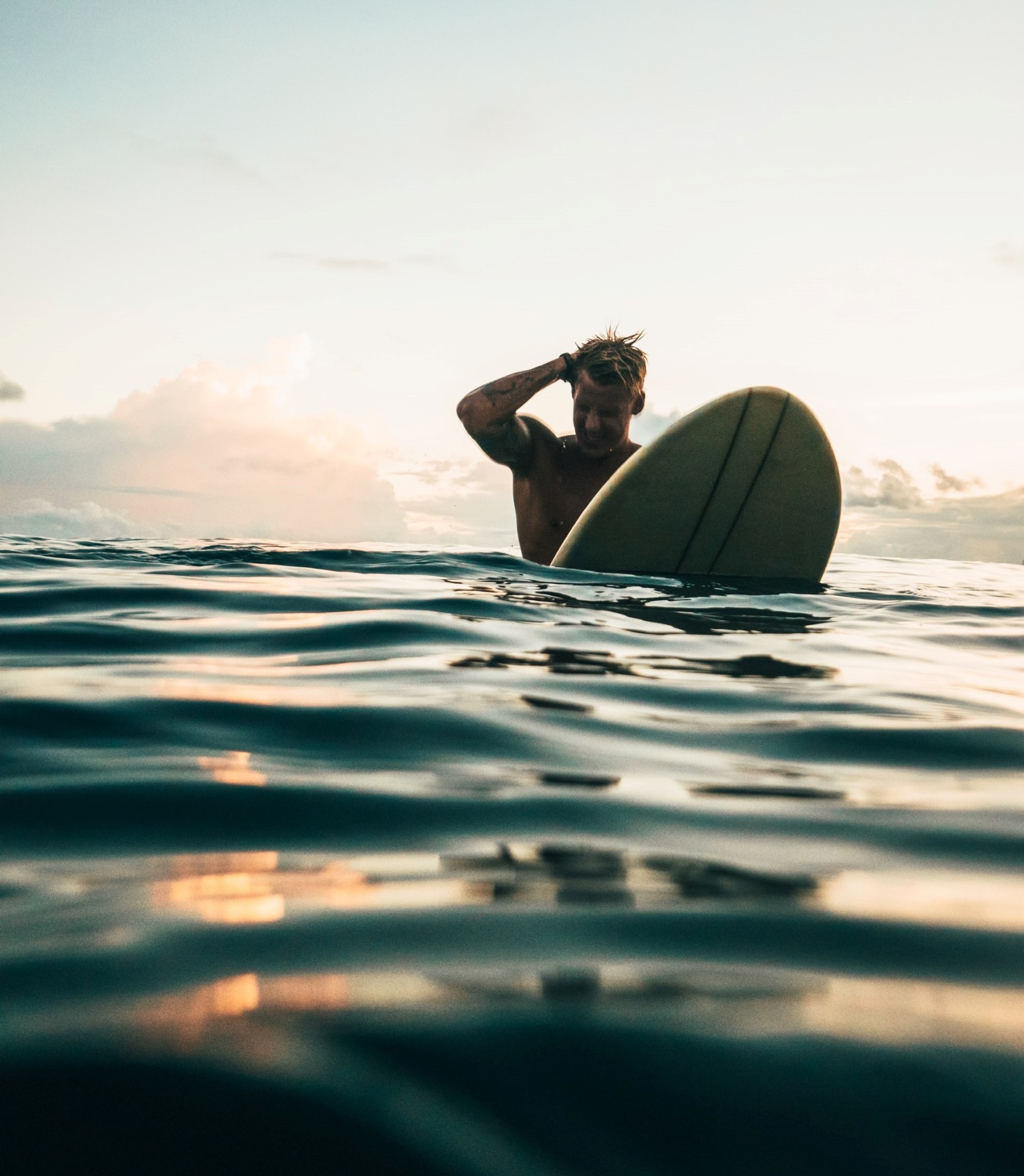 Do Surfers Carry Knives