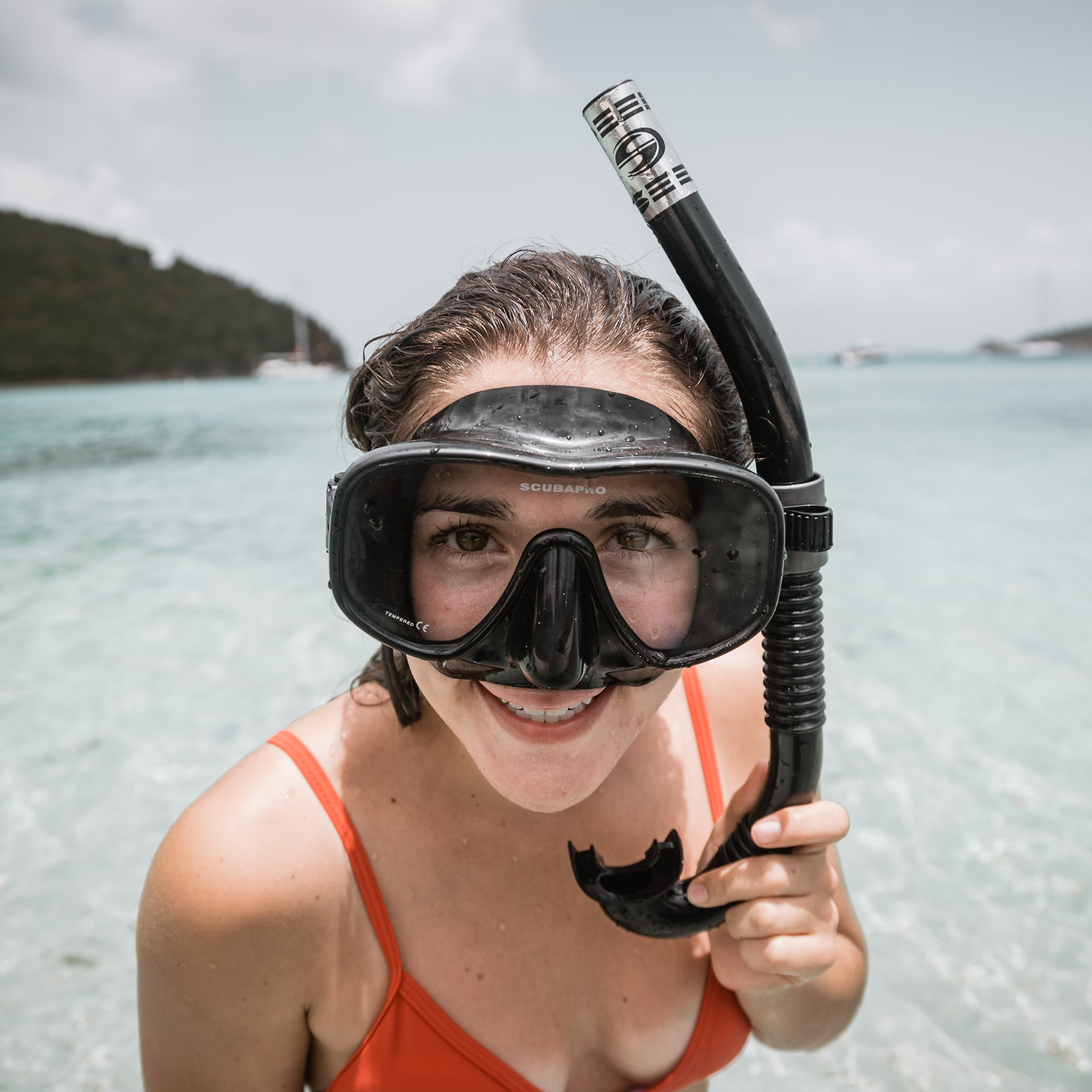 How Do Snorkel Masks Work? (+Regular Vs. Full-Face Masks)
